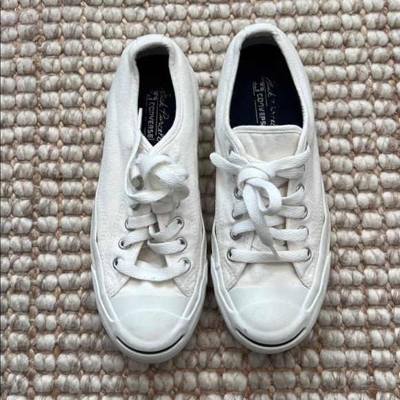 Converse White Women's Sneakers - Picture 2 of 7